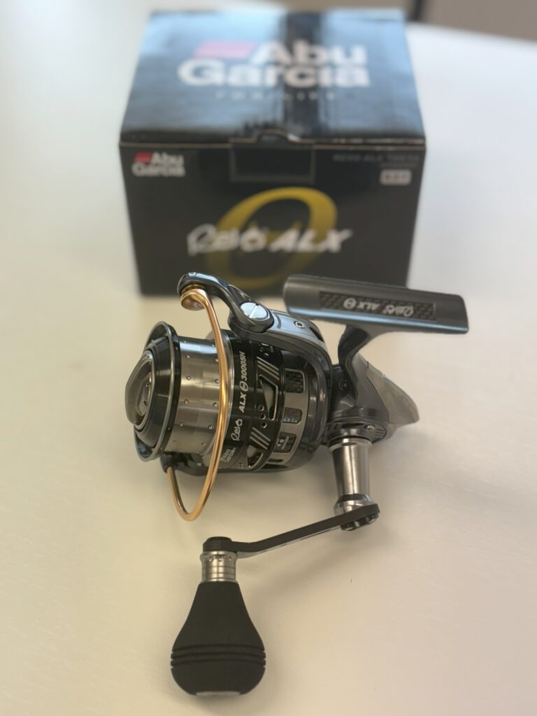 🎣【買取実績】埼玉県上尾市のお客様からアブガルシア レボ ALX シータ 3000SHを買取させて頂きました！