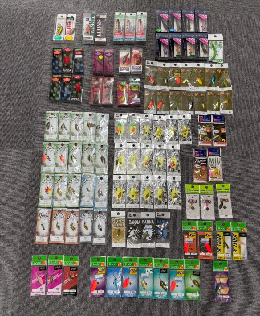 🎣【買取実績】茨城県のお客様からトラウトルアーを宅配買取させて頂きました！